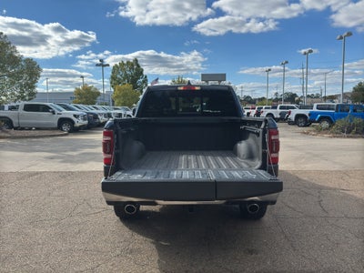 2020 RAM 1500 Laramie Longhorn Crew Cab 4x4 5'7" Box