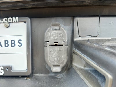 2020 RAM 1500 Laramie Longhorn Crew Cab 4x4 5'7" Box