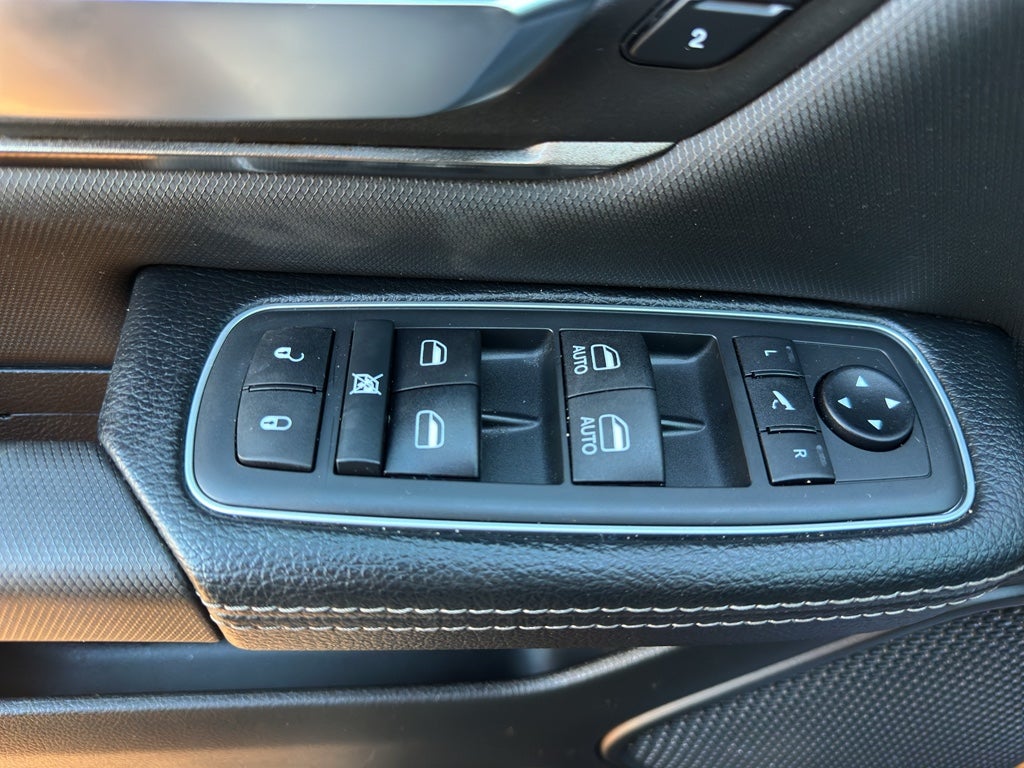 2021 RAM 1500 Rebel Crew Cab 4x4 5'7" Box