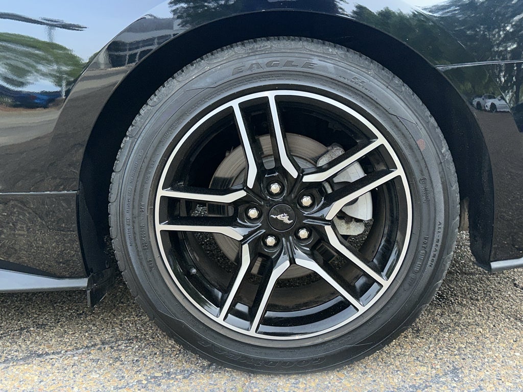 2022 Ford Mustang EcoBoost Premium Fastback