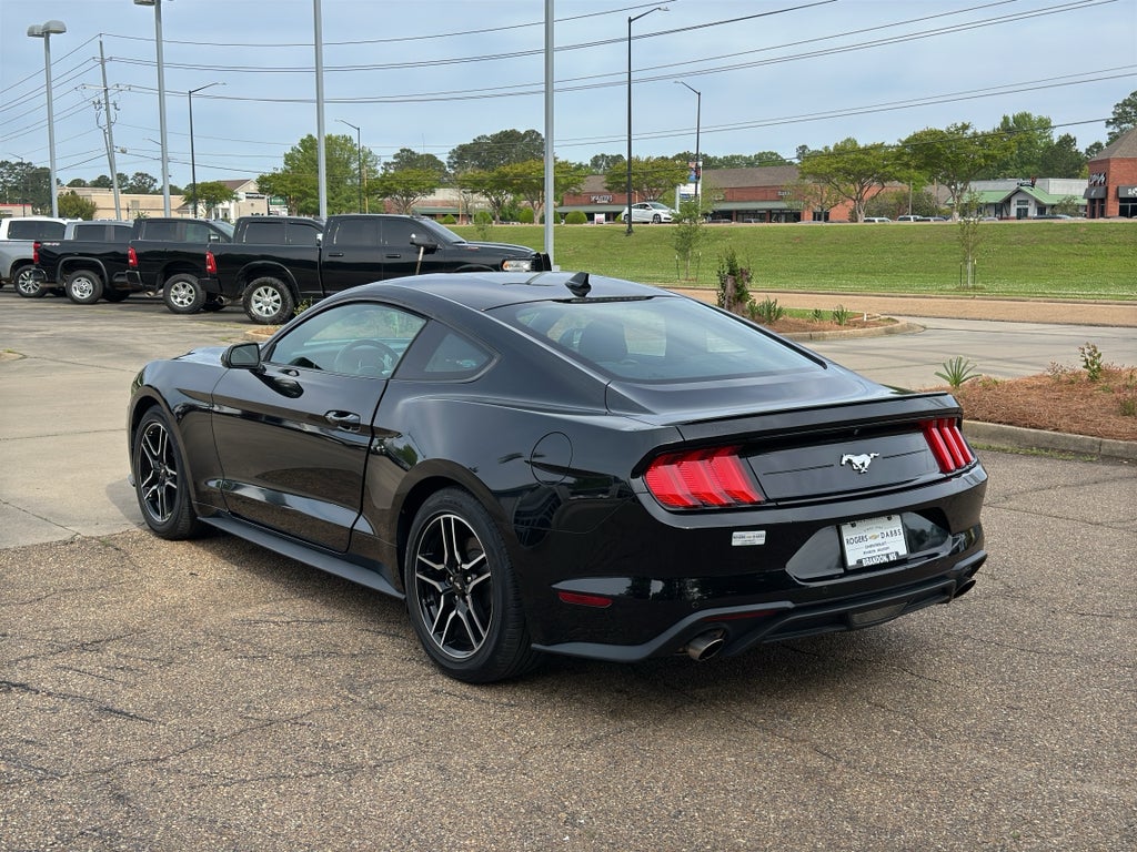 2022 Ford Mustang EcoBoost Premium Fastback