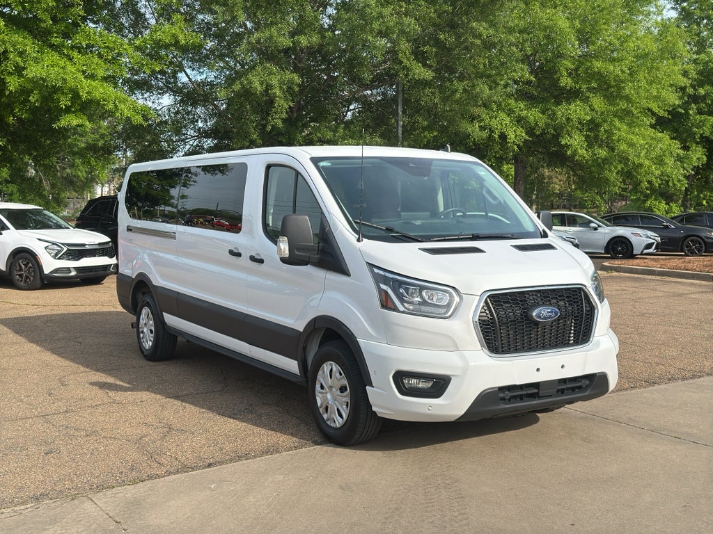 2023 Ford Transit Passenger Wagon XL