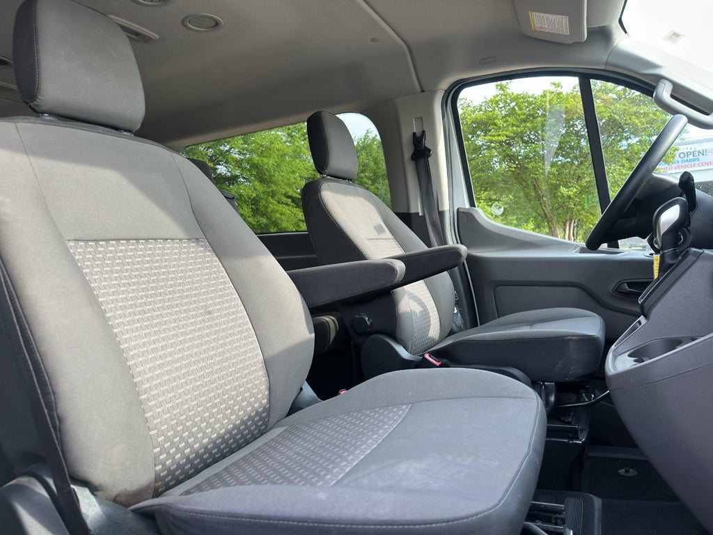 2023 Ford Transit Passenger Wagon XL