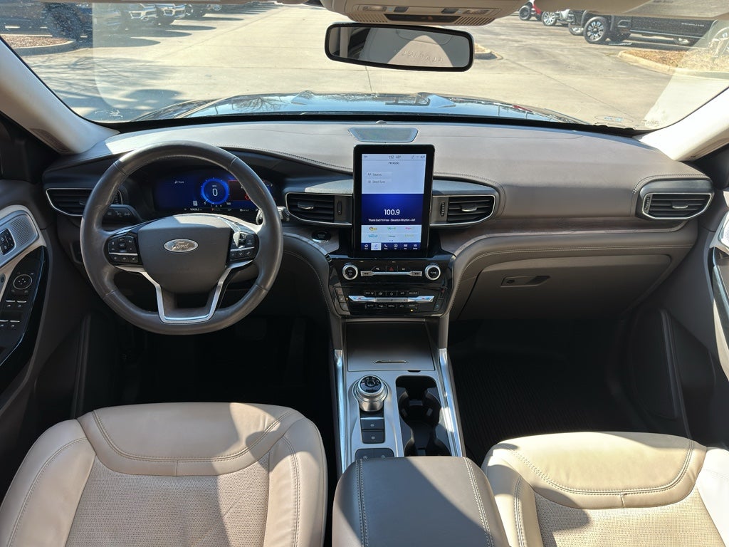 2022 Ford Explorer Platinum