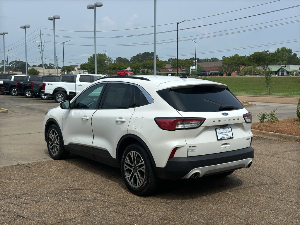 2020 Ford Escape SEL