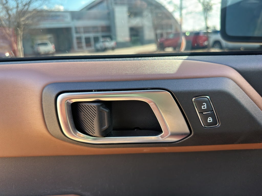 2021 Ford Bronco Base