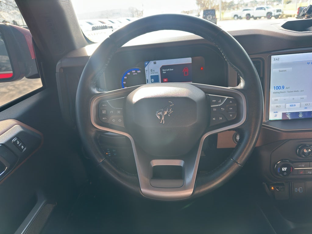 2021 Ford Bronco Base