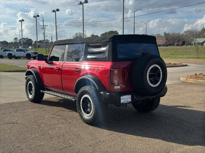 2021 Ford Bronco Base