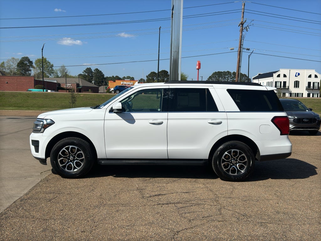 2024 Ford Expedition XLT