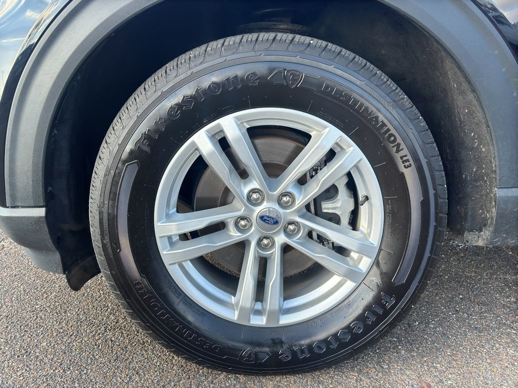 2022 Ford Explorer Base