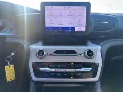 2022 Ford Explorer Base