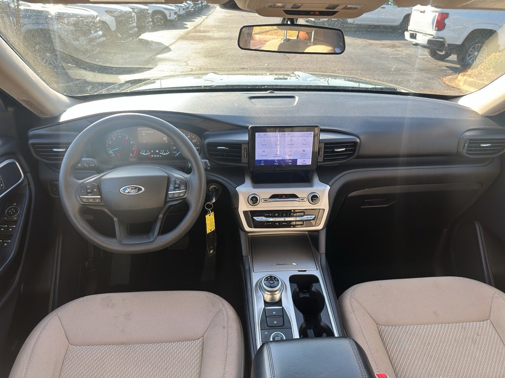 2022 Ford Explorer Base