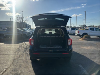 2022 Ford Explorer Base