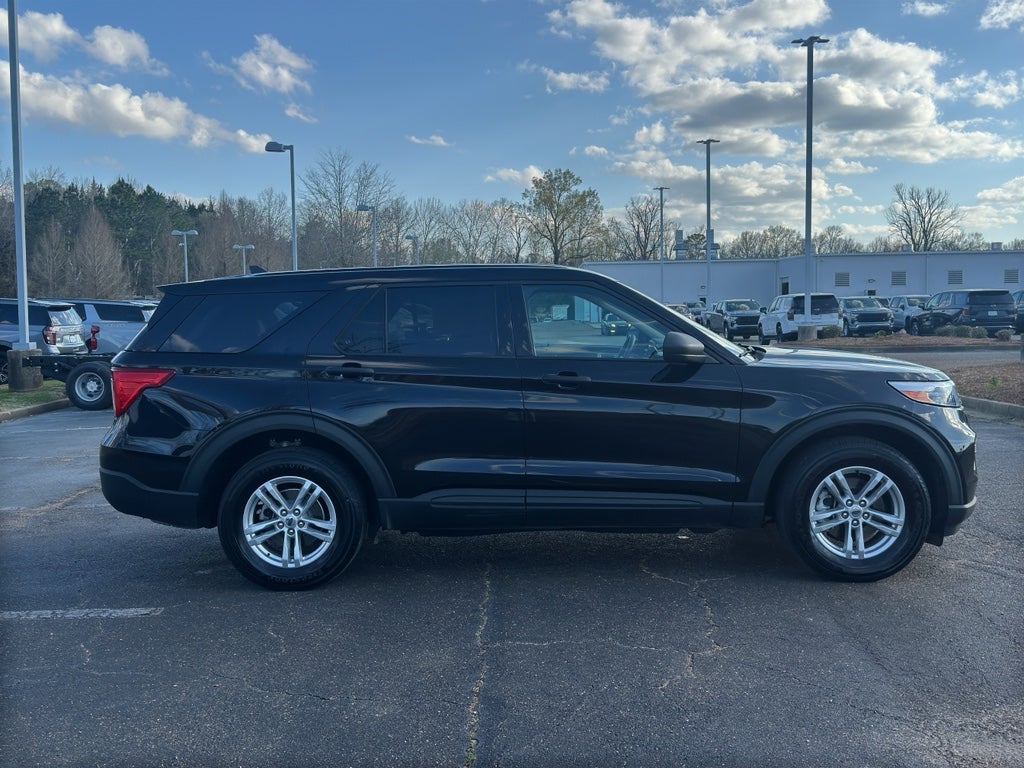 2022 Ford Explorer Base