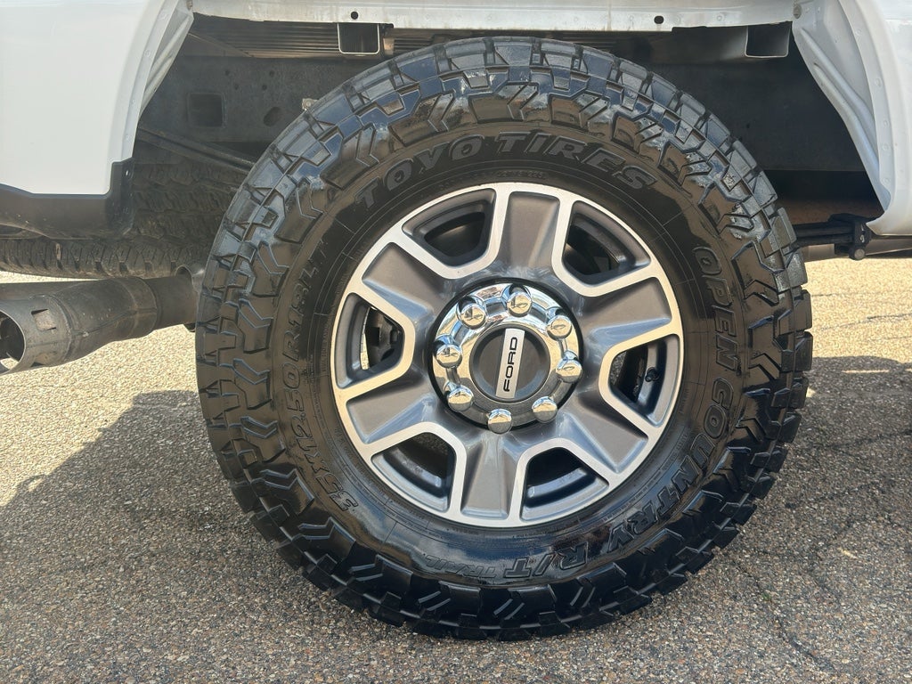 2024 Ford F-250 LARIAT