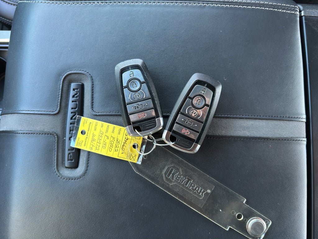 2022 Ford F-150 Platinum