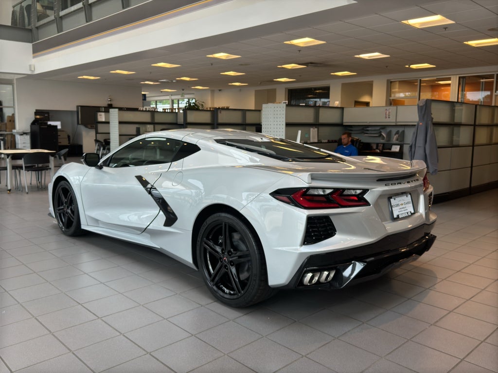 2026 Chevrolet Corvette Stingray 2LT