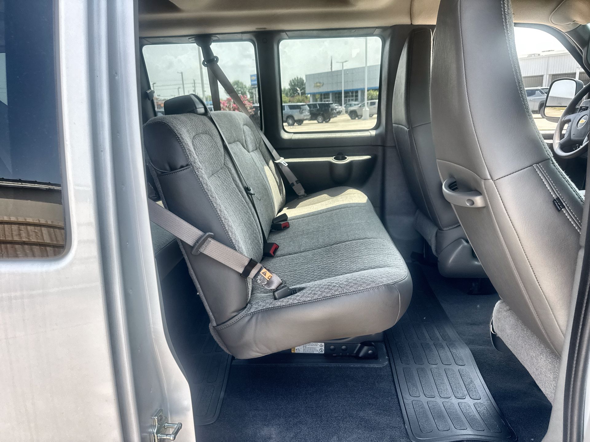 2026 Chevrolet Express Passenger LS