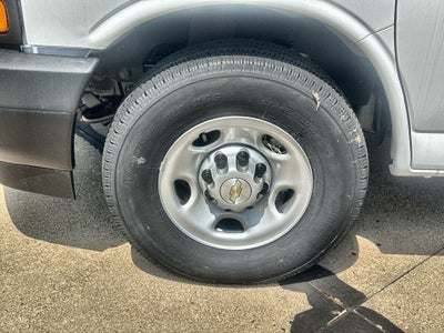 2026 Chevrolet Express Passenger LS