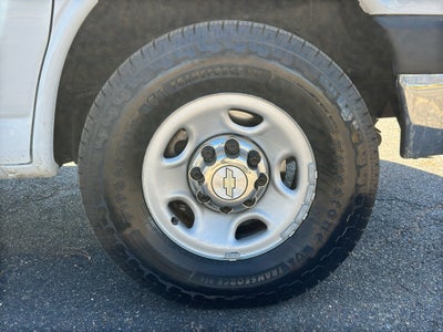 2021 Chevrolet Express Passenger 3500 1LT