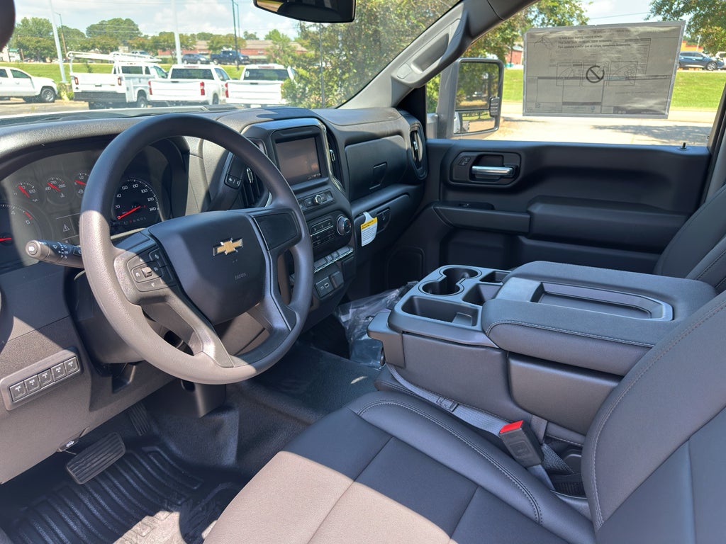 2025 Chevrolet Silverado 3500 HD Chassis Cab Work Truck