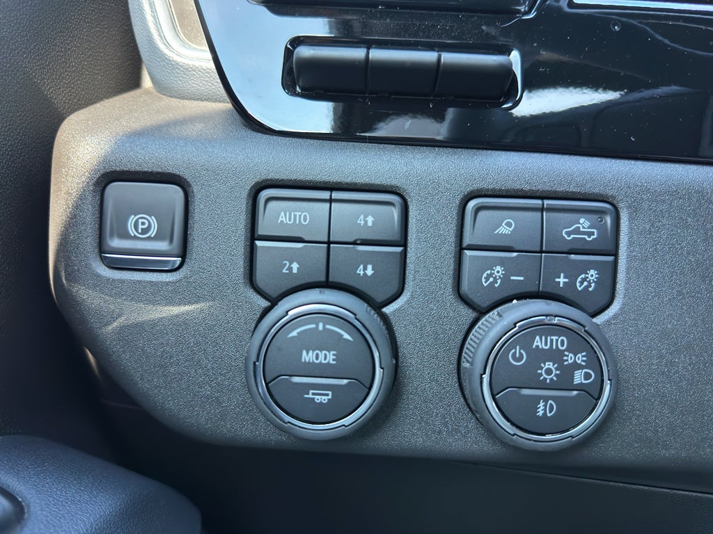 2025 Chevrolet Silverado 3500 HD High Country DRW