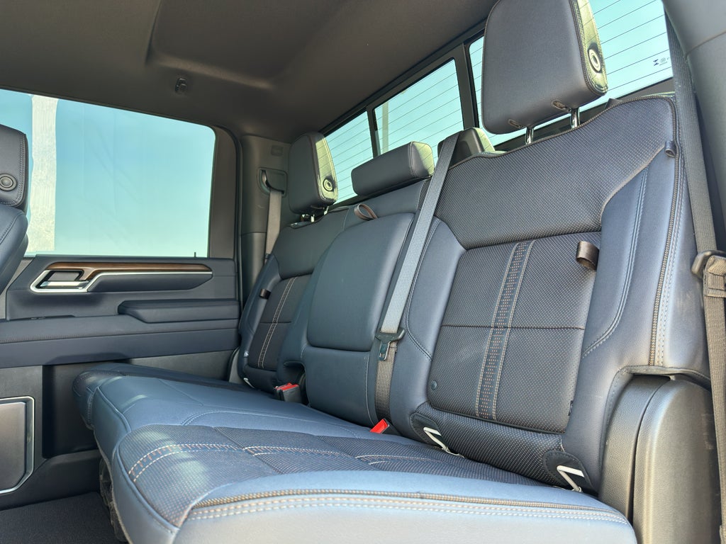 2025 Chevrolet Silverado 3500 HD High Country DRW