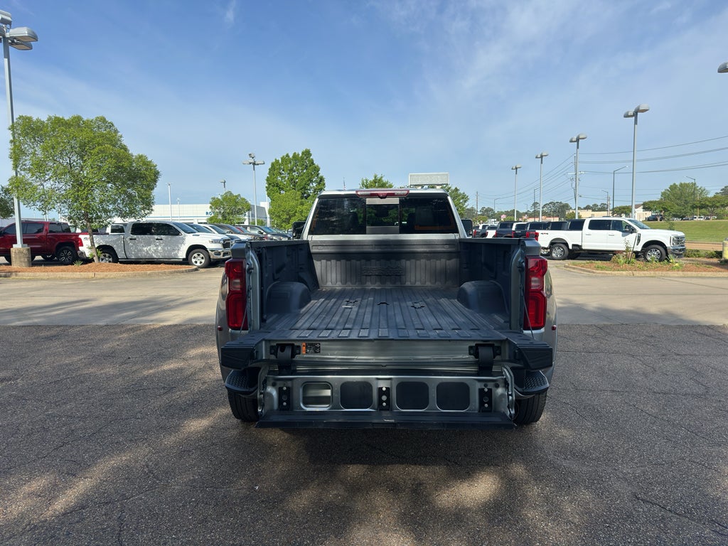 2024 Chevrolet Silverado 3500 HD High Country DRW