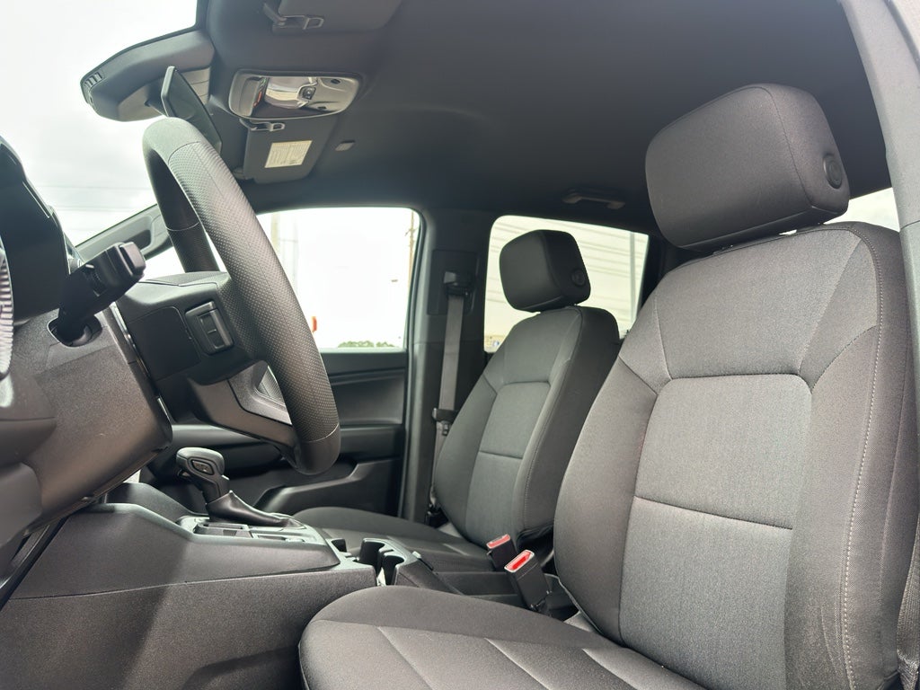 2024 Chevrolet Colorado WT