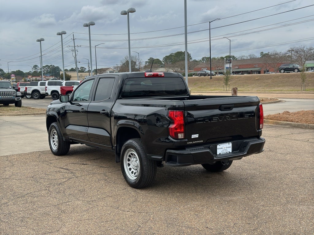 2024 Chevrolet Colorado WT