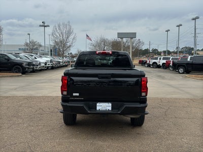 2024 Chevrolet Colorado WT