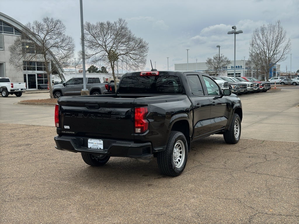 2024 Chevrolet Colorado WT