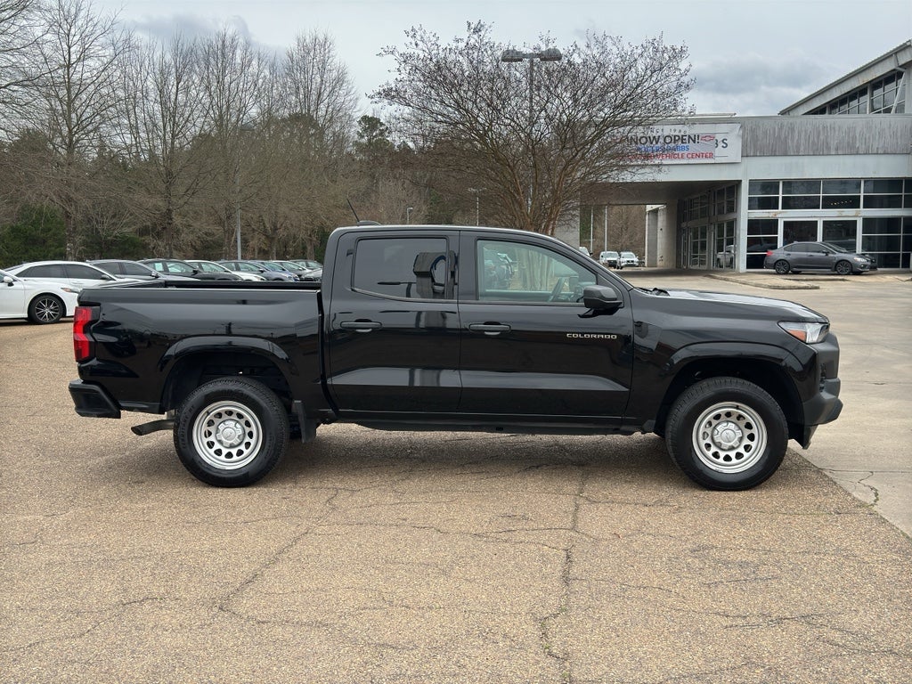 2024 Chevrolet Colorado WT