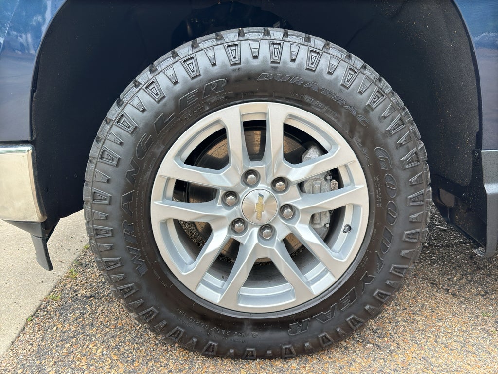 2022 Chevrolet Silverado 1500 LT (2FL)