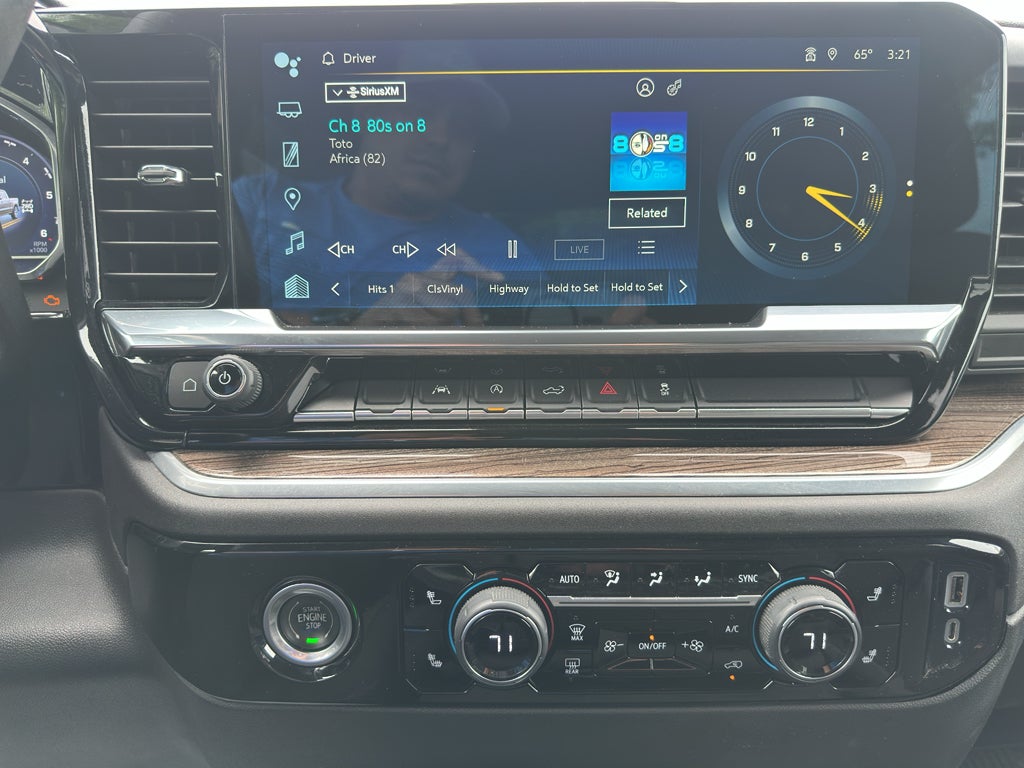 2022 Chevrolet Silverado 1500 LT (2FL)