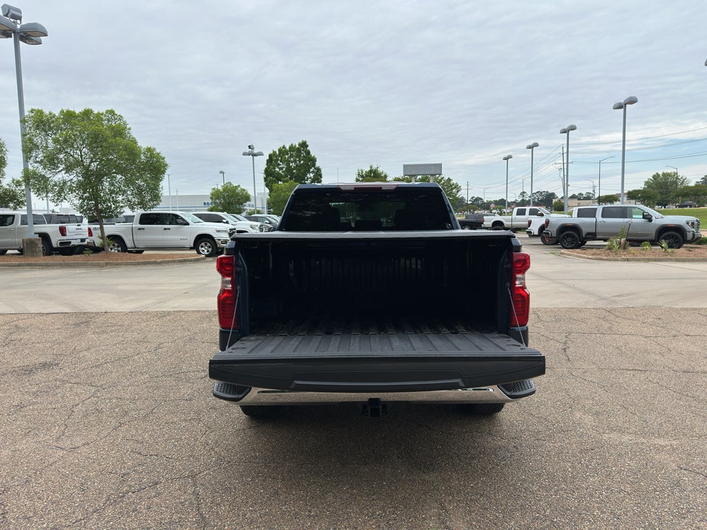 2022 Chevrolet Silverado 1500 LT (2FL)