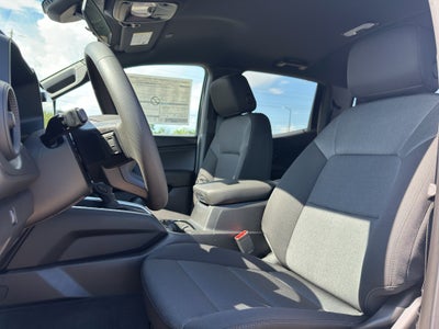 2025 Chevrolet Colorado WT/LT