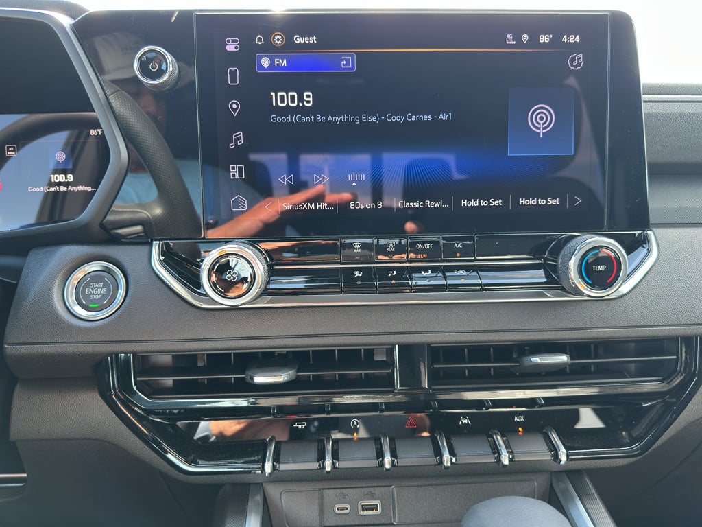 2025 Chevrolet Colorado WT/LT