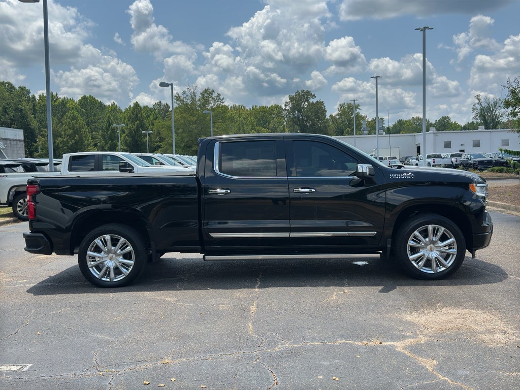 2022 Chevrolet Silverado 1500 High Country