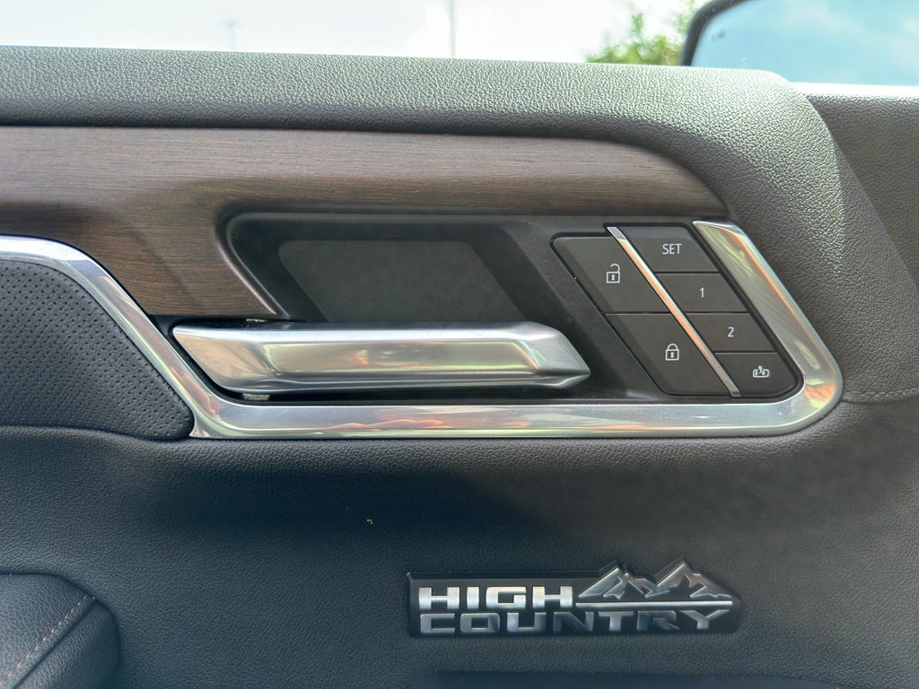 2025 Chevrolet Silverado 1500 High Country