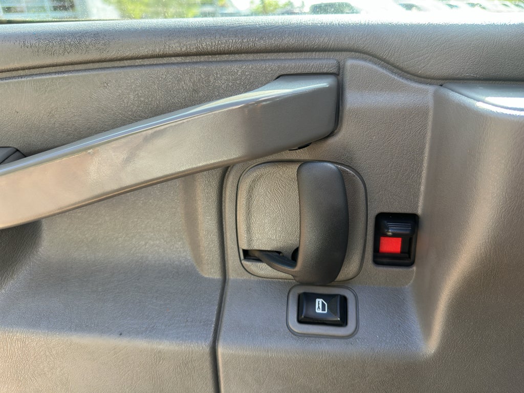 2020 Chevrolet Express Cargo 2500 WT