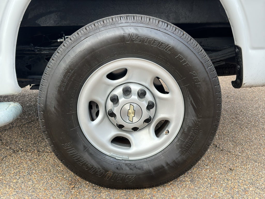 2024 Chevrolet Express Cargo 2500 WT