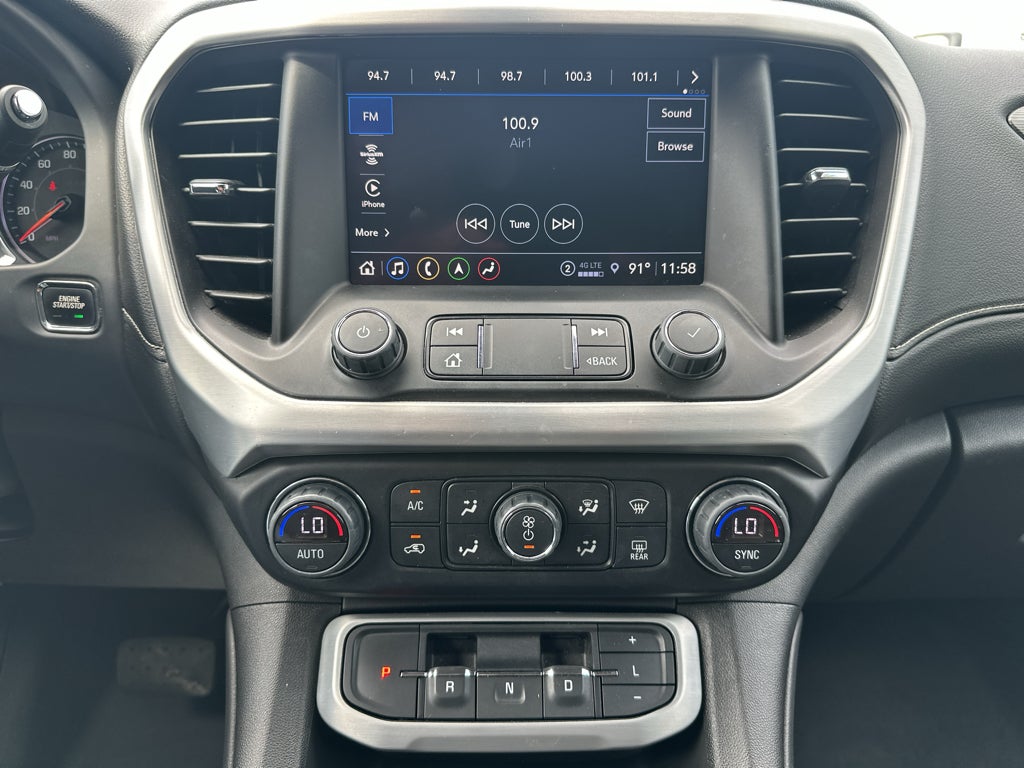 2023 GMC Acadia SLT