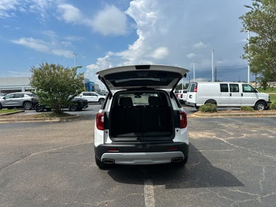 2023 GMC Acadia SLT