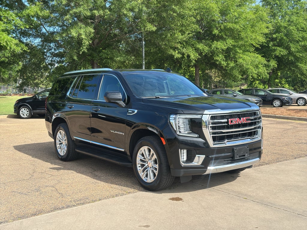 2024 GMC Yukon SLT