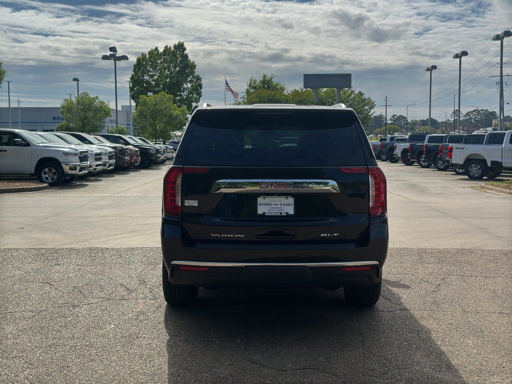 2024 GMC Yukon SLT