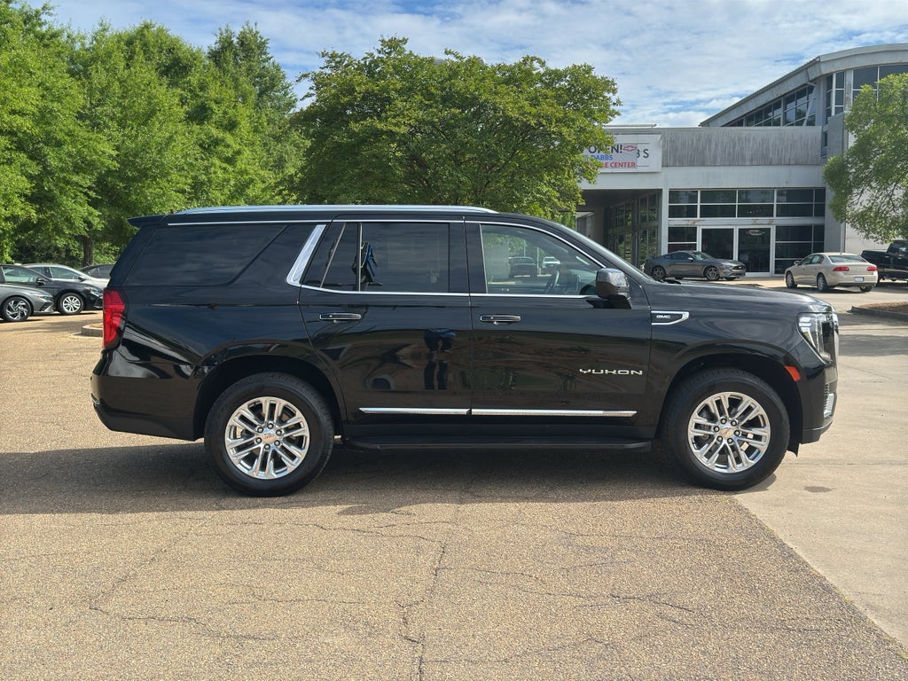 2024 GMC Yukon SLT