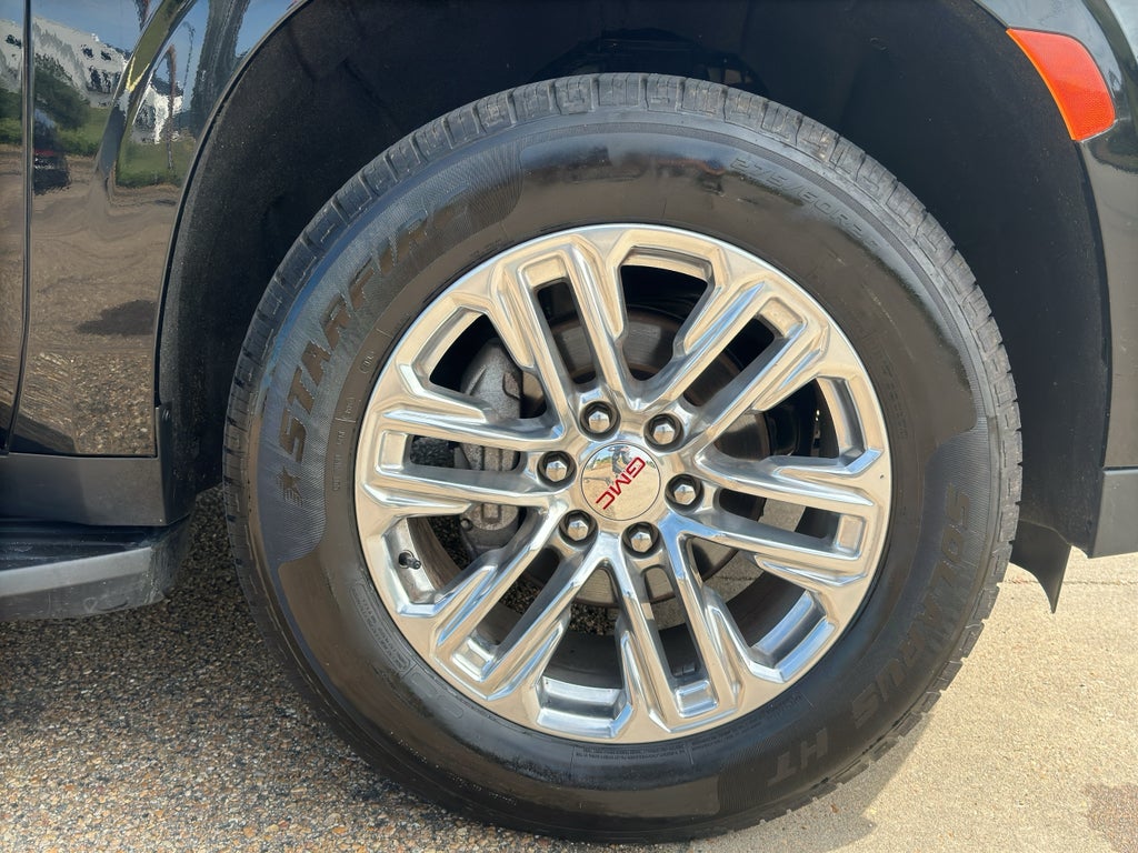 2024 GMC Yukon SLT