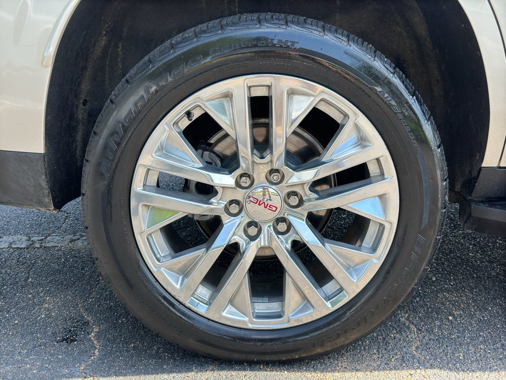2021 GMC Yukon SLT