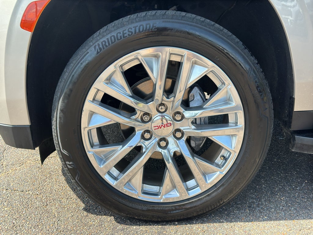 2021 GMC Yukon SLT
